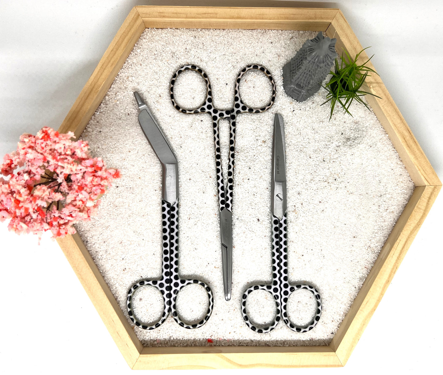 3 delig scharen set verpleegkundige  Kroonparel (+ naam graveren)