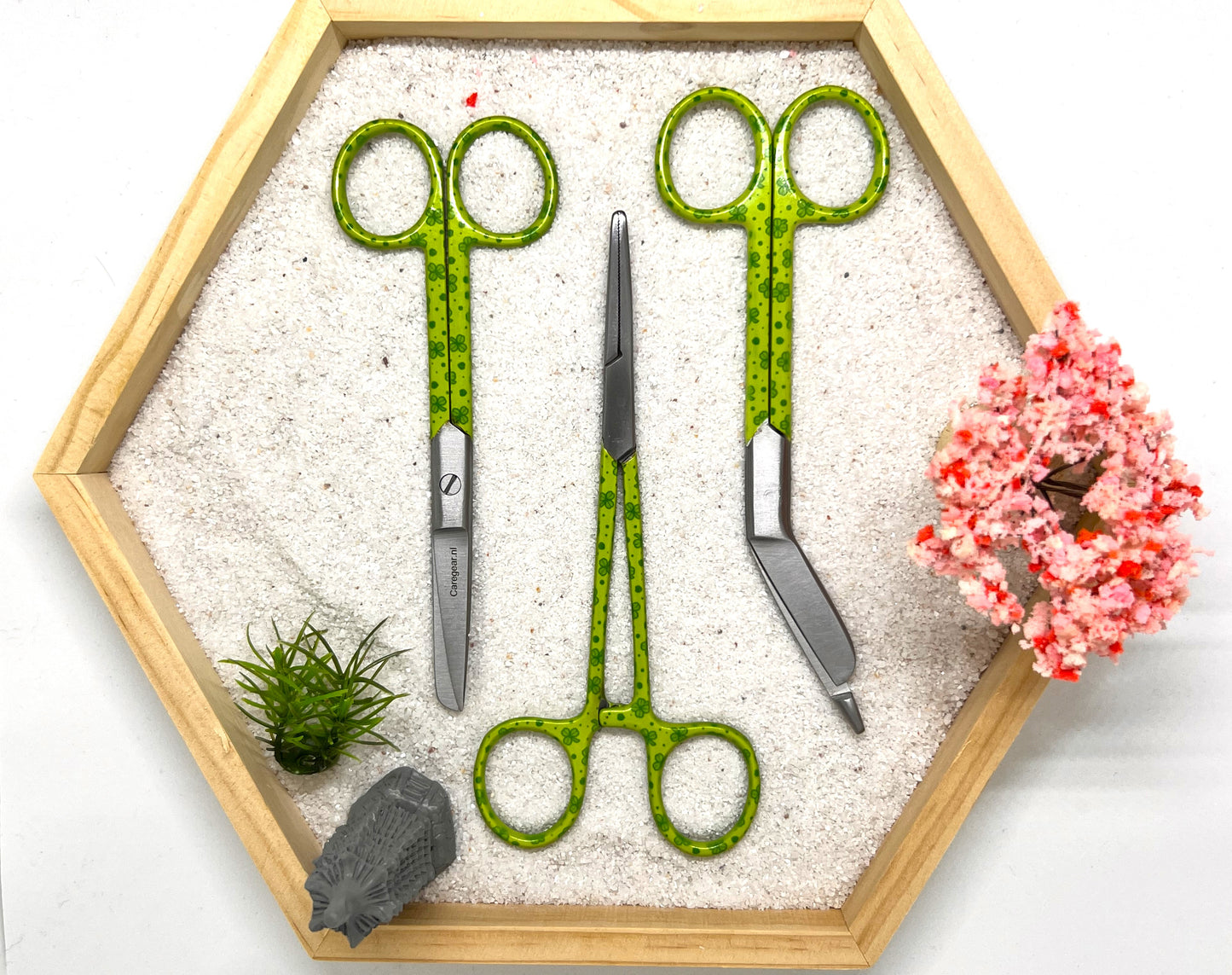 3 delig scharen set verpleegkundige Green Leprechaun  (+ naam graveren)