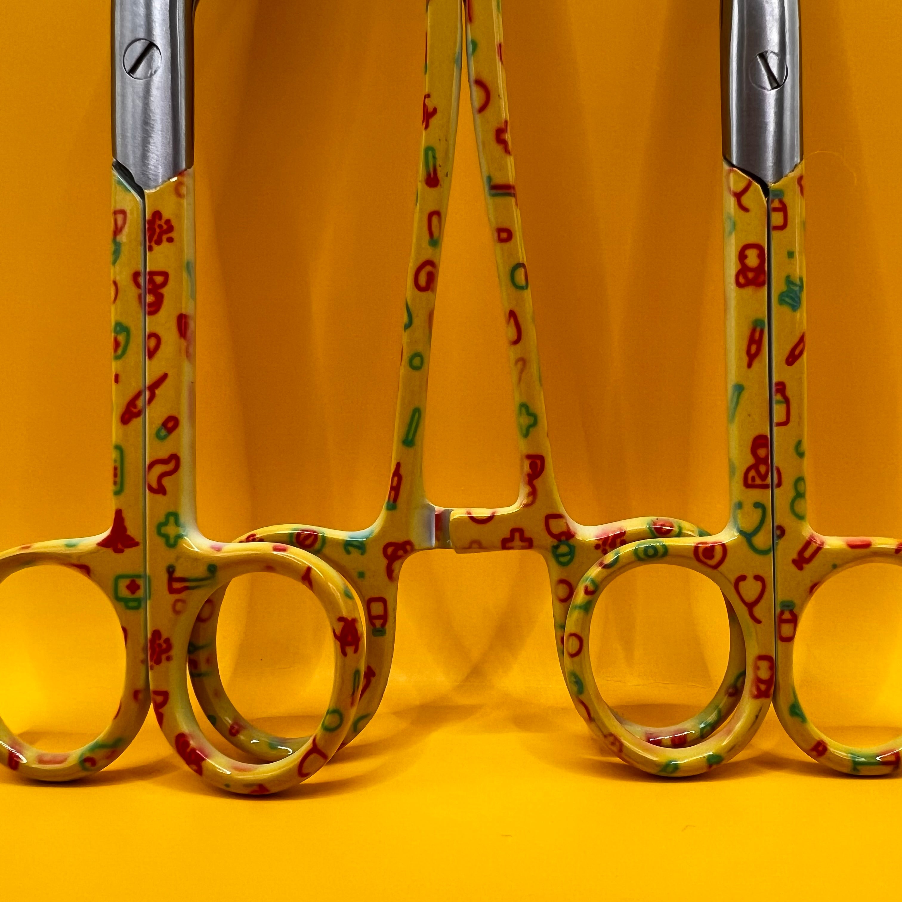 Gele set met zorg iconen